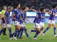 B体育体育活动-女足比赛影响力扩大，引领足球热潮