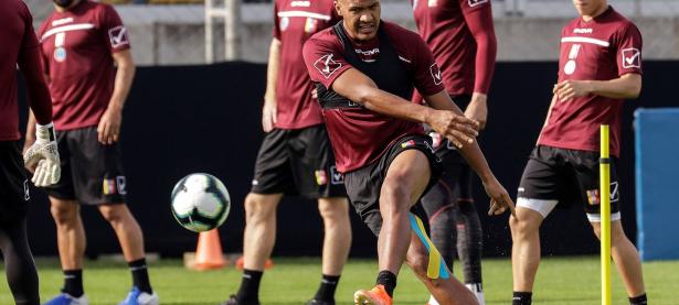 B体育体育链接-厄瓜多尔女足赢得一场精彩胜利