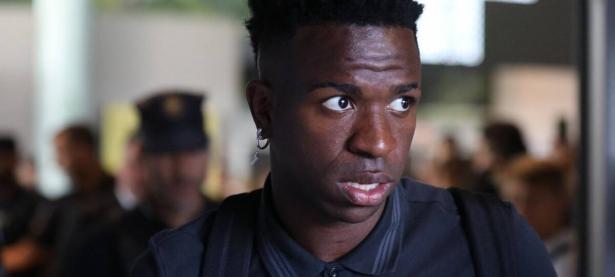 B体育体育官网入口-阿尔梅里亚紧随领头羊，保持不败的简单介绍