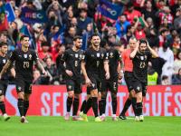 B体育体育在线-包含葡萄牙主场大胜，豪取小组头名的词条