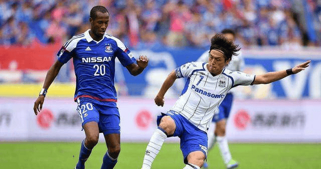 柏林联队赢得一场胜利，球队士气大振的简单介绍