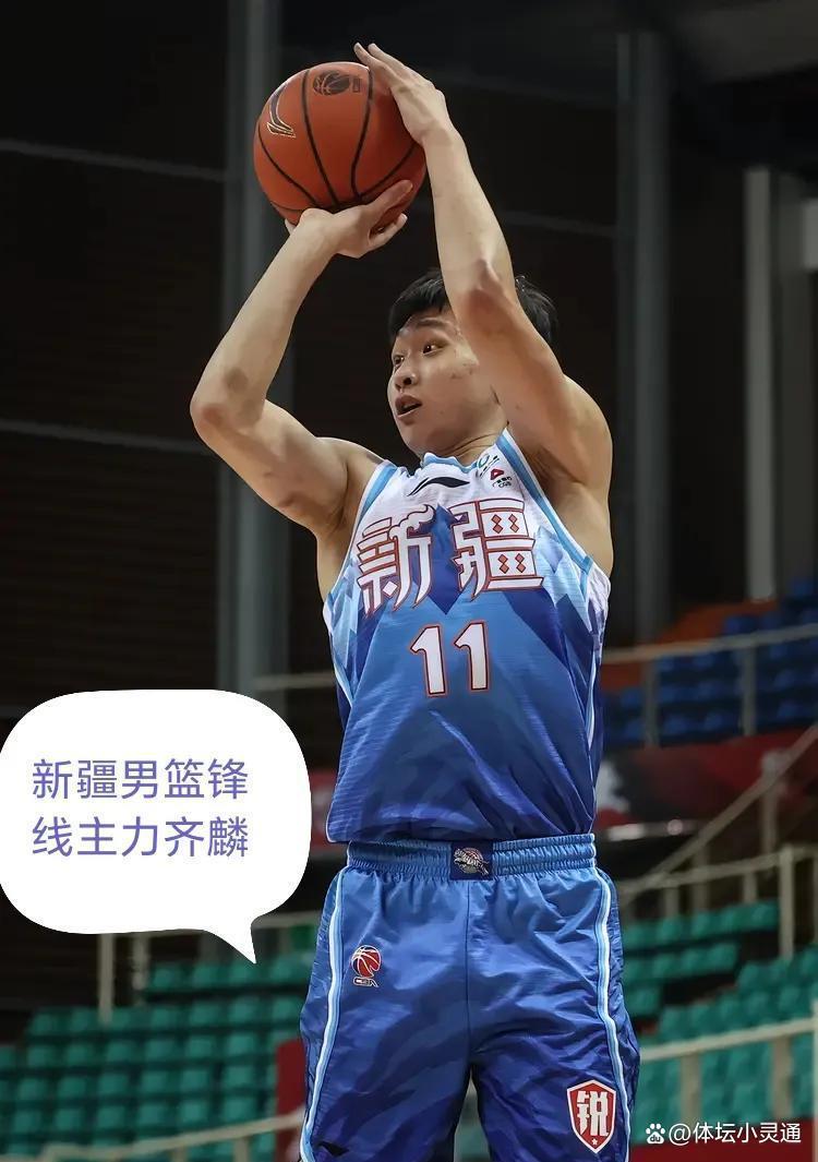 一位年轻球员在比赛中展现出潜力