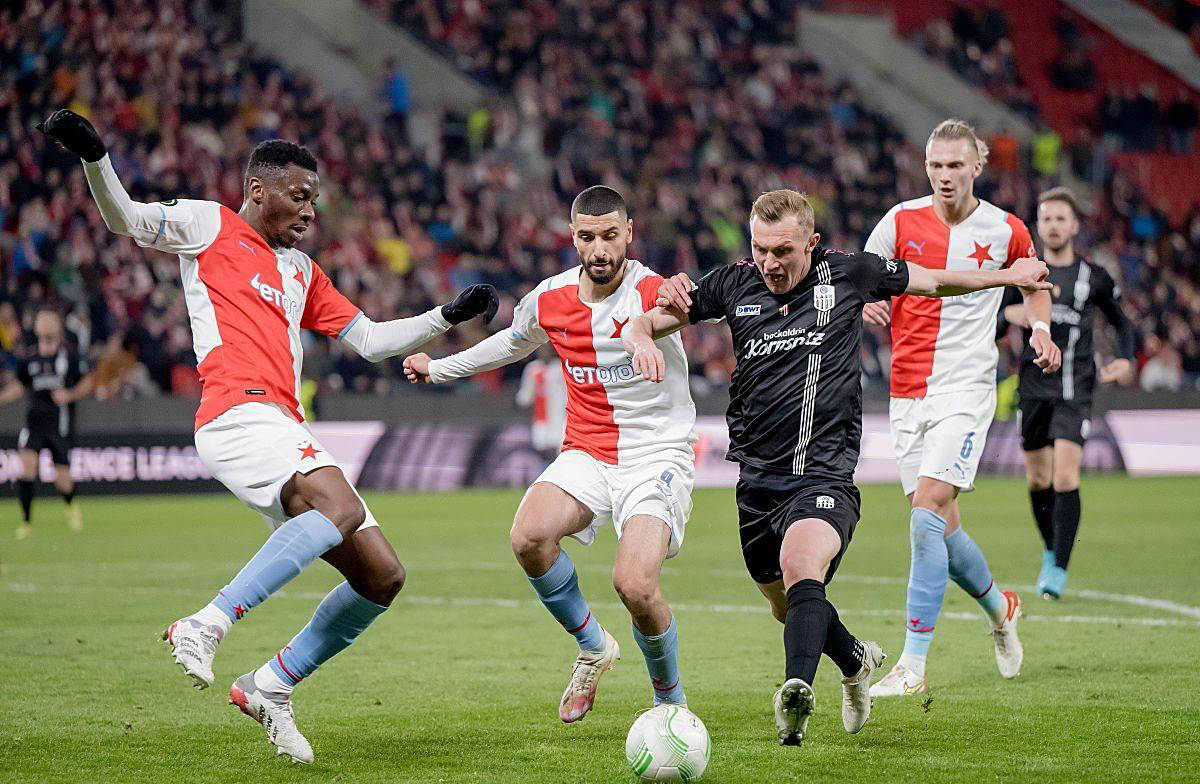 斯图加特摩拳擦掌,决意夺得欧冠联赛前区的简单介绍 斯图加特摩拳擦掌,决意夺得欧冠联赛前区的简单介绍