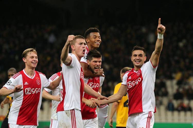 阿贾克斯客场大胜,成为联赛热门 阿贾克斯客场大胜,成为联赛热门