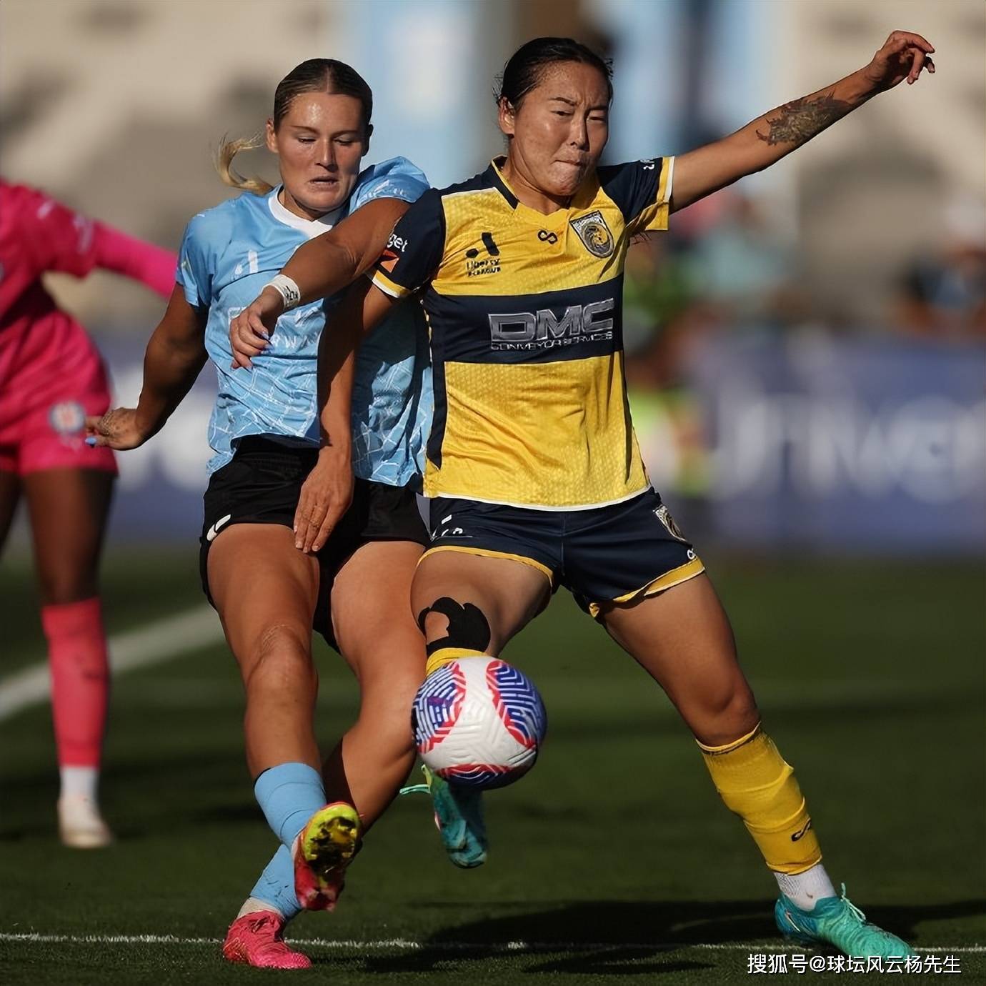 各国球员在国际比赛中展现个人特色 各国球员在国际比赛中展现个人特色