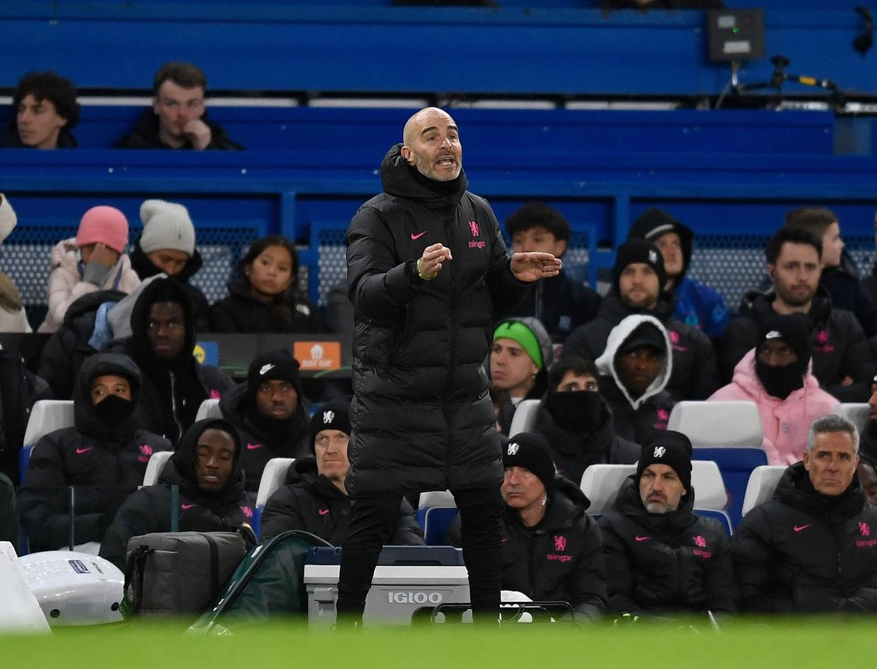 包含切尔西连胜追赶领头羊，英超争冠形势依旧激烈的词条