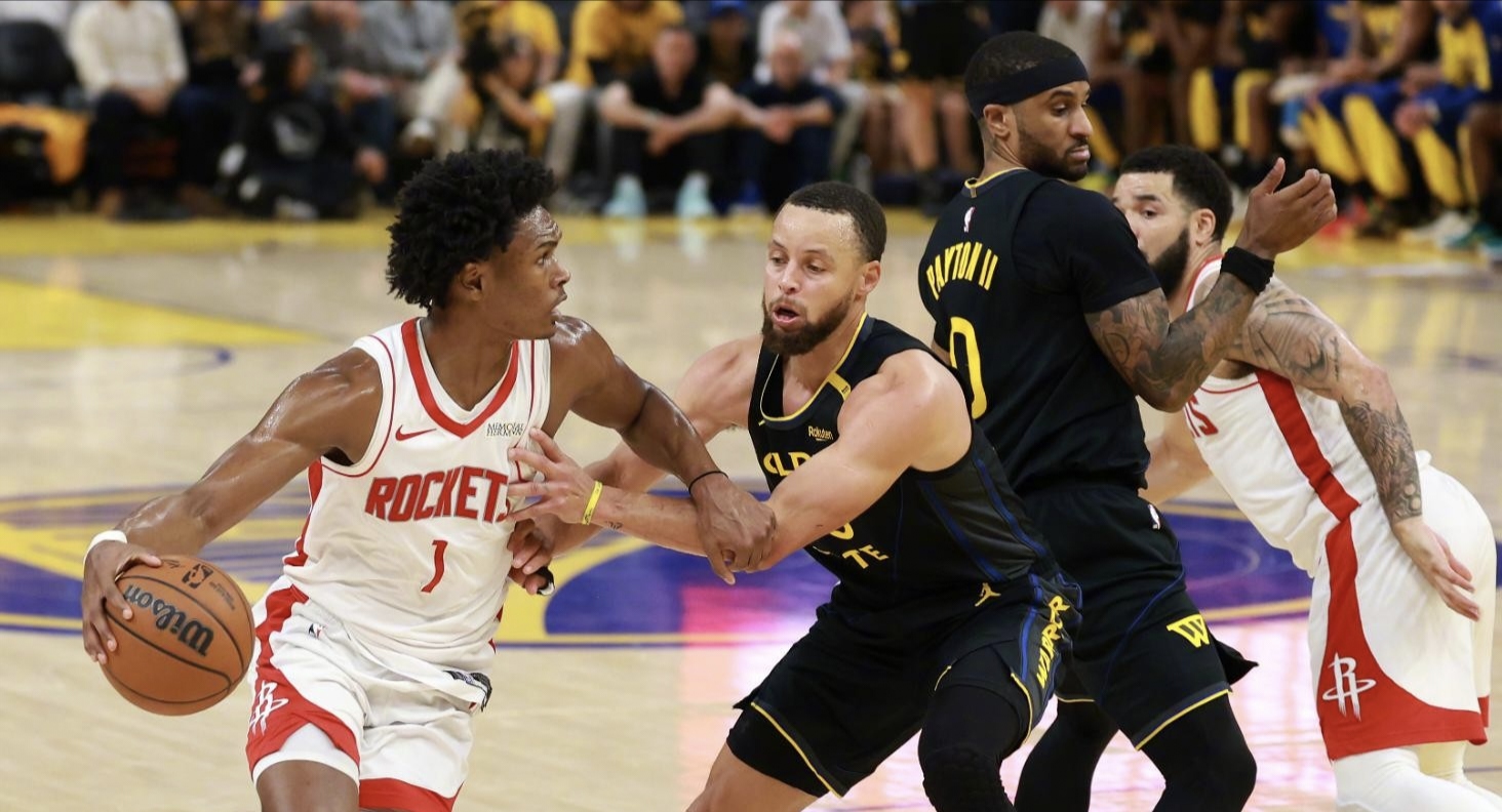 勇士惨输76人,吞下两连败 勇士惨输76人,吞下两连败