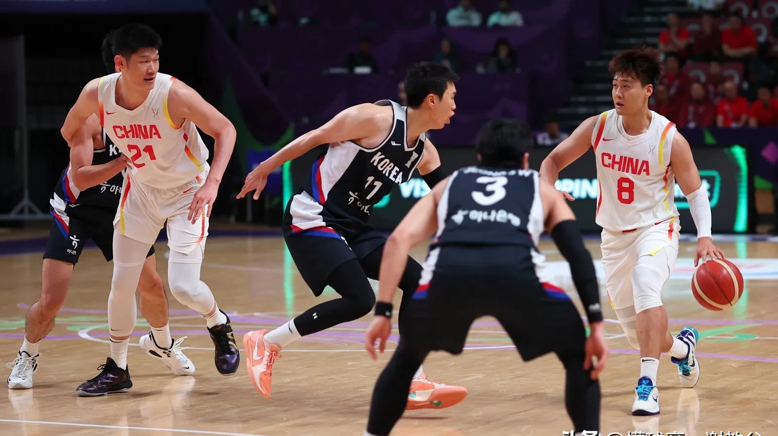 包含精彩比赛引人瞩目,双方角逐难解胜负的词条 包含精彩比赛引人瞩目,双方角逐难解胜负的词条